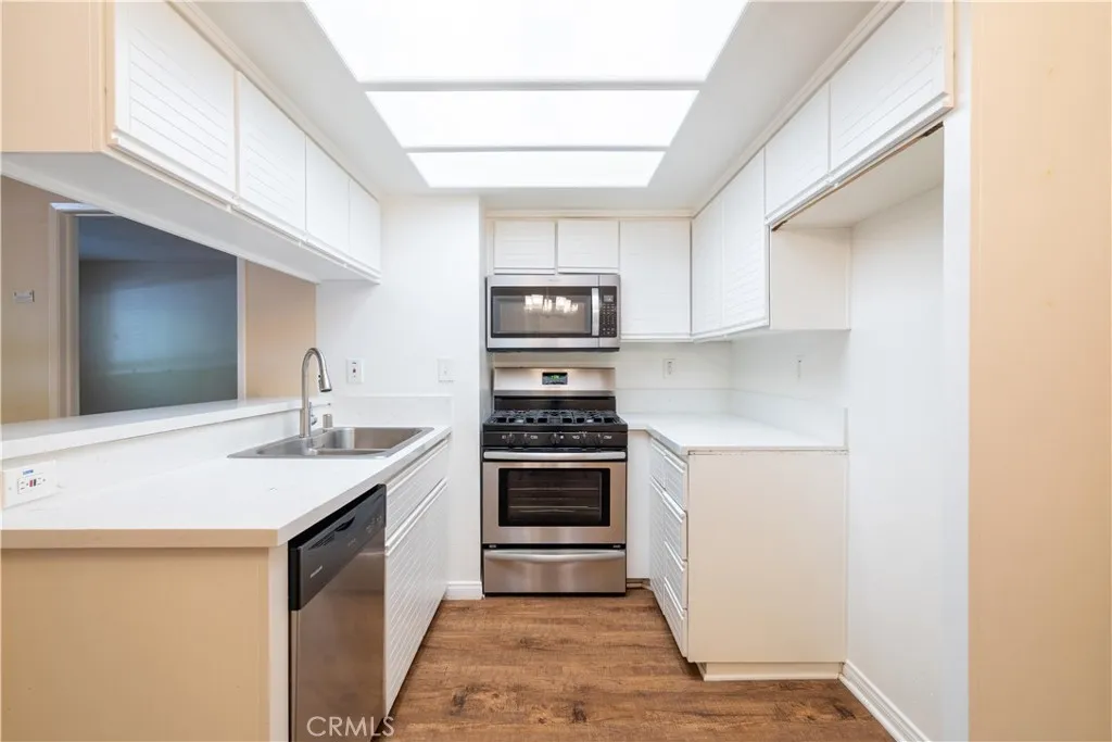 Additional image 8 of 12601 Van Nuys Blvd Unit 237, Pacoima, CA 91331