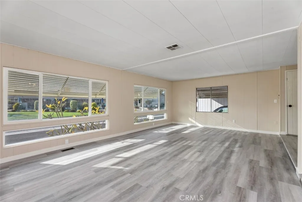 Additional image 36 of 15621 Beach Boulevard Unit 103, Westminster, CA 92683