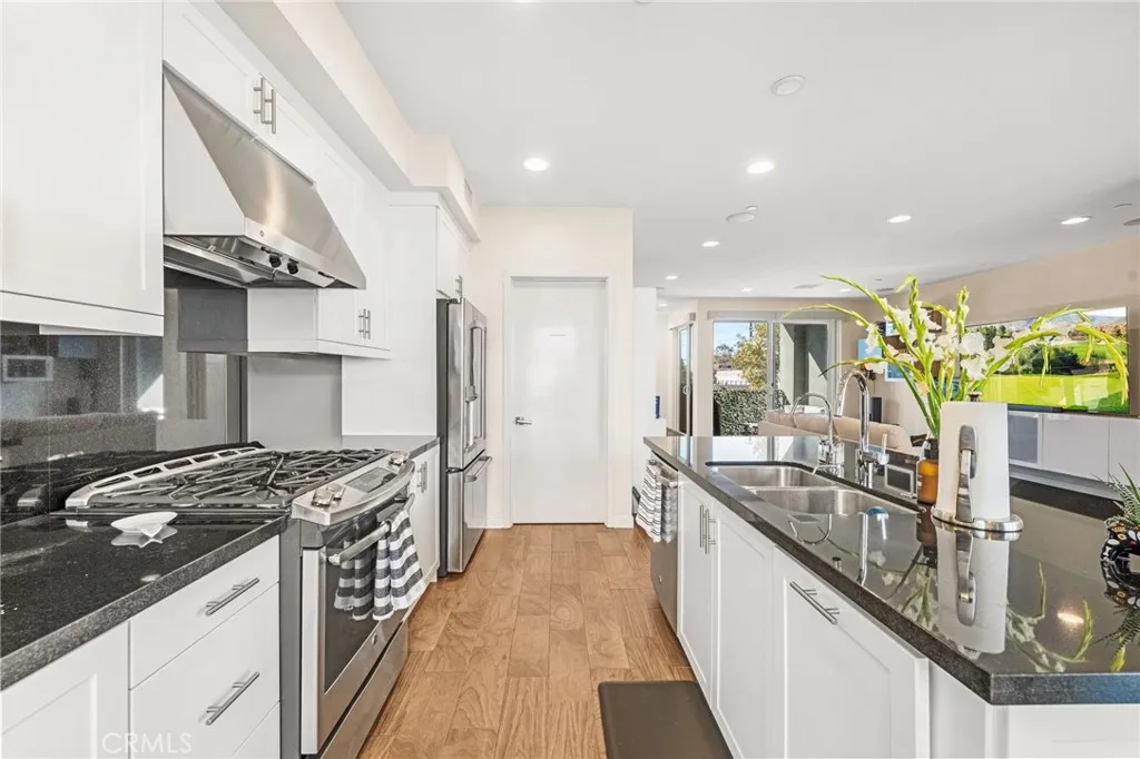 Additional image 45 of 143 Mercer, Costa Mesa, CA 92627