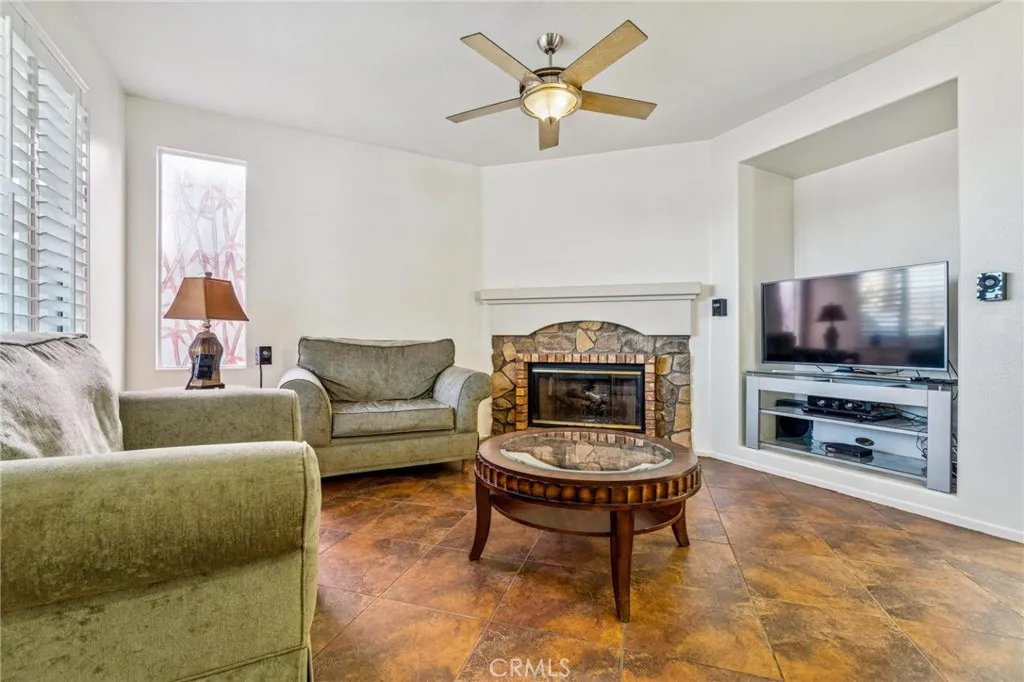 Additional image 10 of 22939 Raintree Lane, Saugus, CA 91390