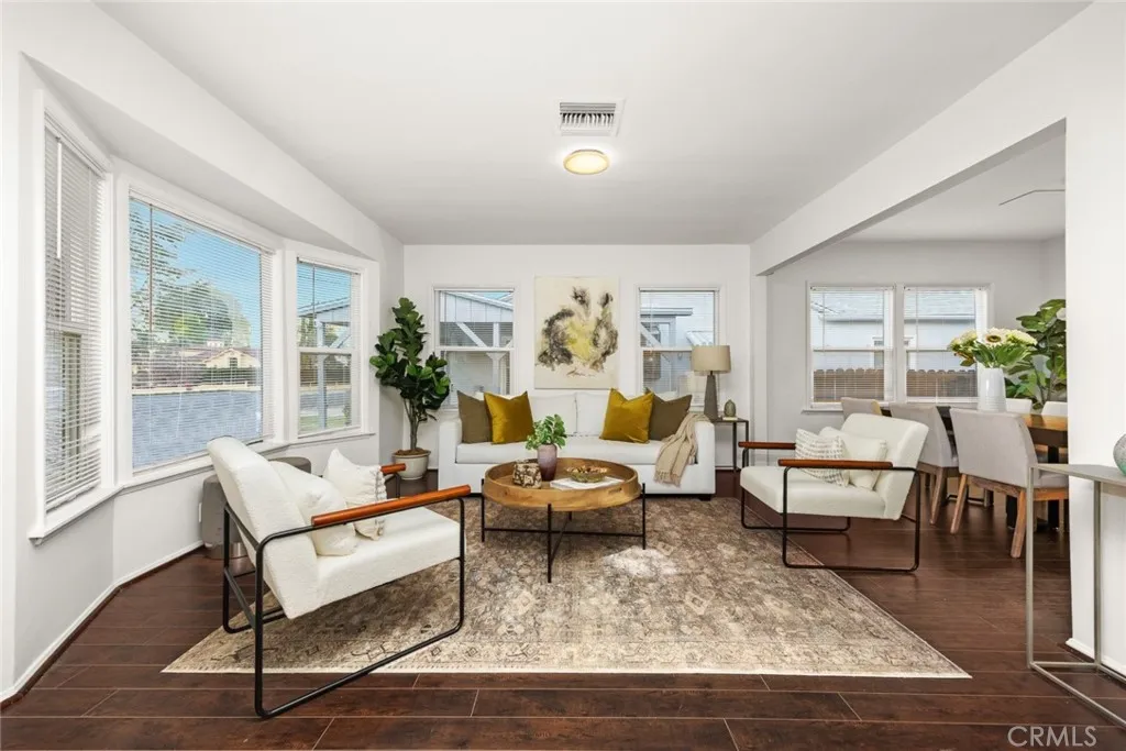 Additional image 10 of 5052 Newcastle, Encino, CA 91316