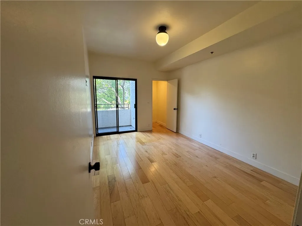 Additional image 11 of 730 W 4th Street, Long Beach, CA 90802