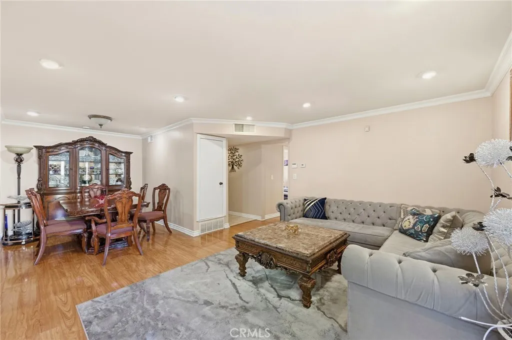 Additional image 4 of 15010 Victory Blvd Unit 101, Van Nuys, CA 91411