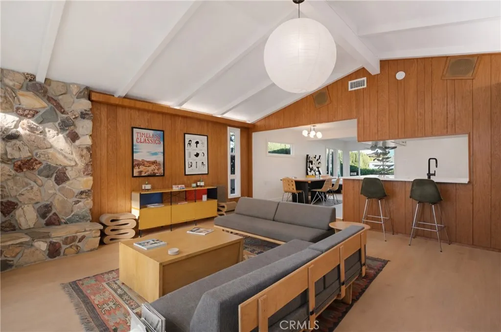 Additional image 61 of 11623 S Dehn Ave, Inglewood, CA 90303