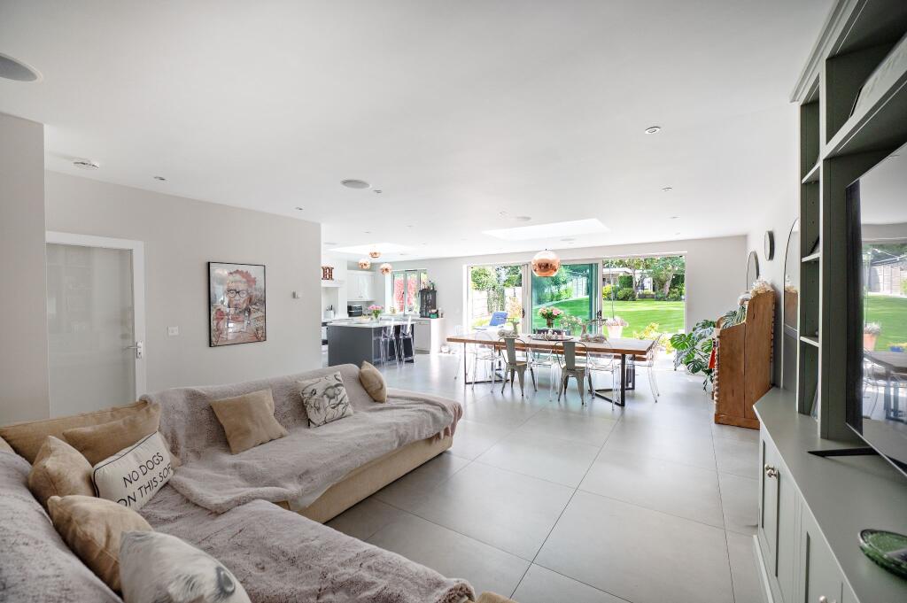 Additional image 3 of Bradmore Way, Brookmans Park, AL9