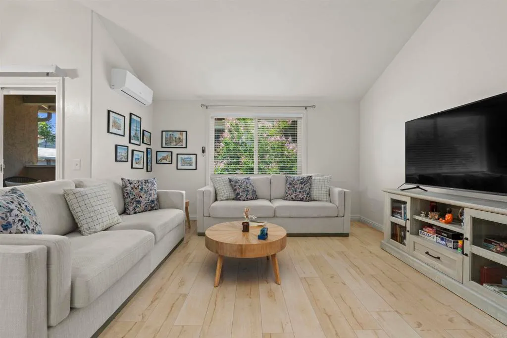 Additional image 33 of 7003 Saranac Street Unit 203, San Diego, CA 92115