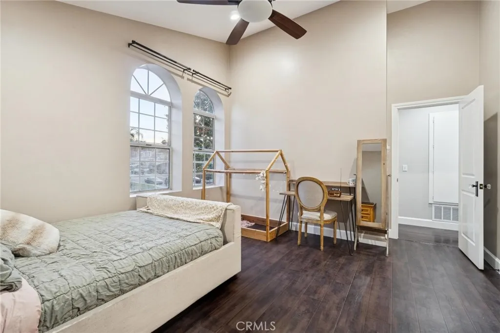 Additional image 72 of 19725 Collins Road, Canyon Country, CA 91351