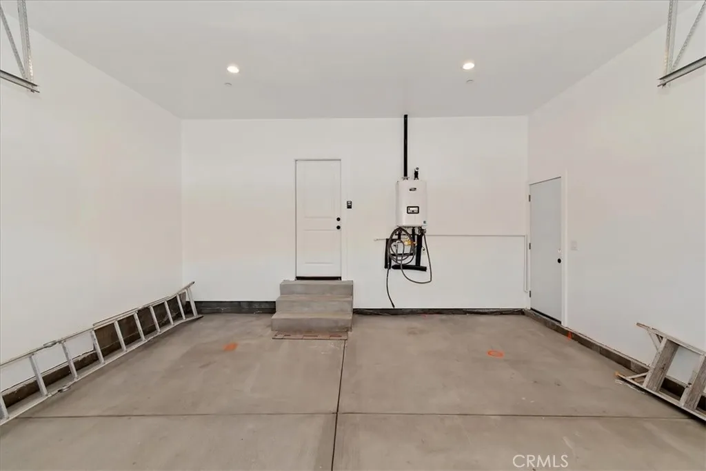 Additional image 38 of 304 San Anselmo, Big Bear City, CA 92314