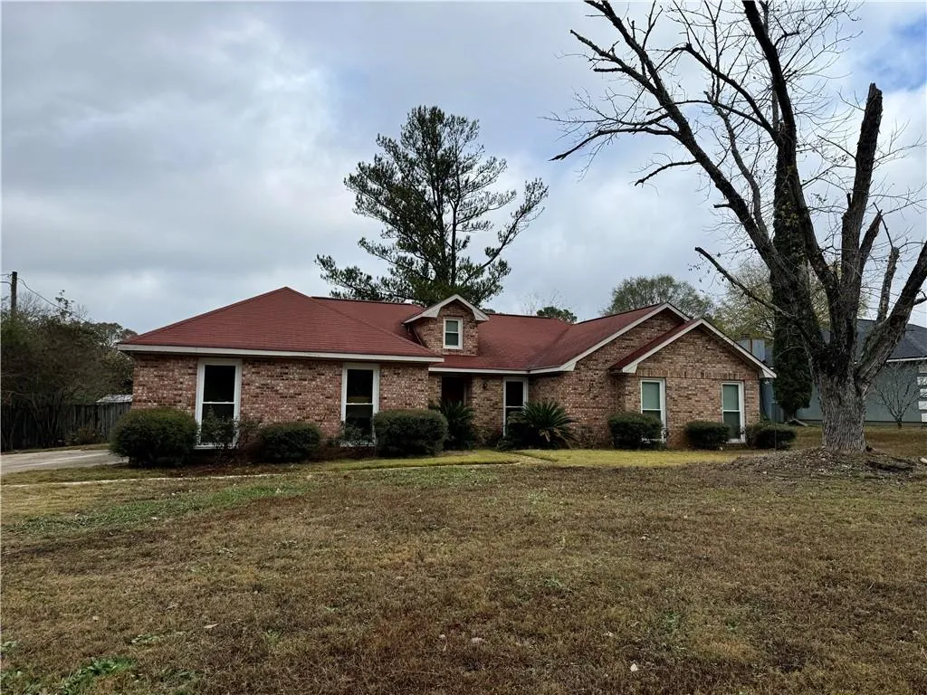 Property image for 3037 Summerville Road, Smiths Station, AL 36877