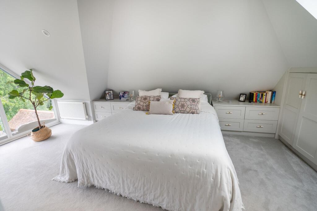 Additional image 17 of Bradmore Way, Brookmans Park, AL9