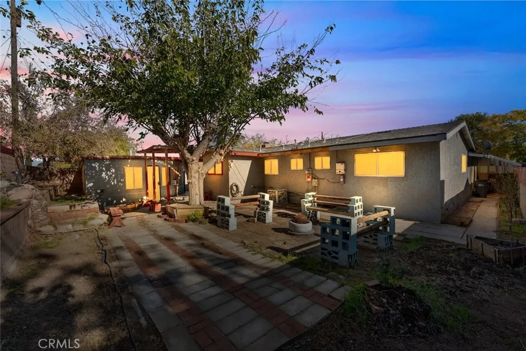 Additional image 123 of 44221 4th Street E, Lancaster, CA 93535