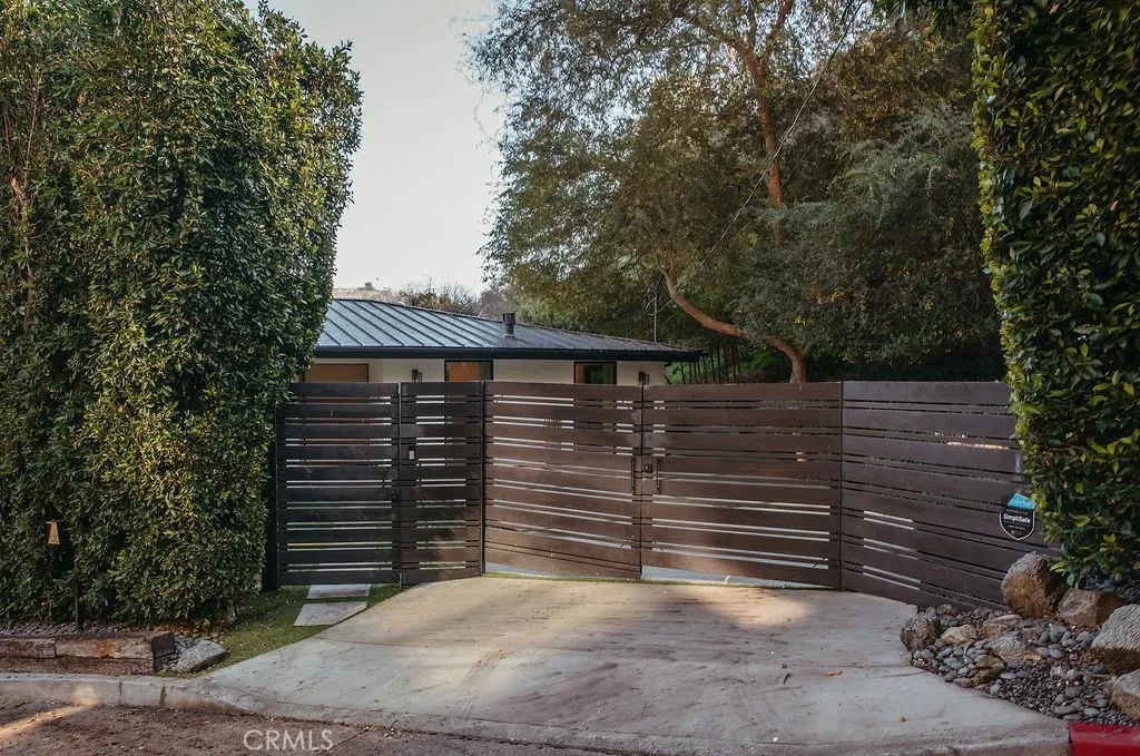 Additional image 42 of 8130 Gould, Los Angeles, CA 90046