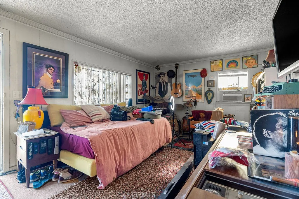 Additional image 60 of 2200 W Burbank Boulevard, Burbank, CA 91506