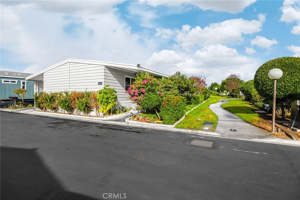 Additional image 3 of 2251 Lake Glen Drive, La Habra, CA 90631