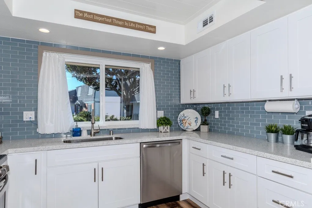 Additional image 49 of 20319 Gardenia Dr, Huntington Beach, CA 92646