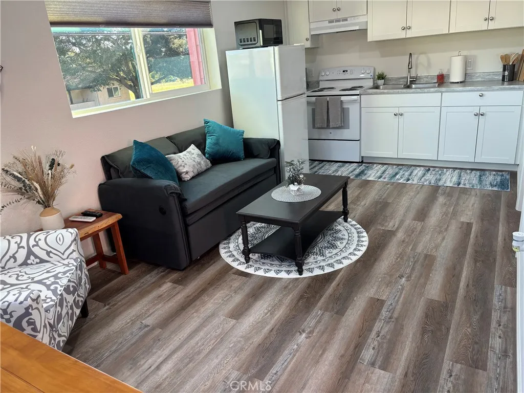 Additional image 2 of 205 Encino Lane, Nipomo, CA 93444