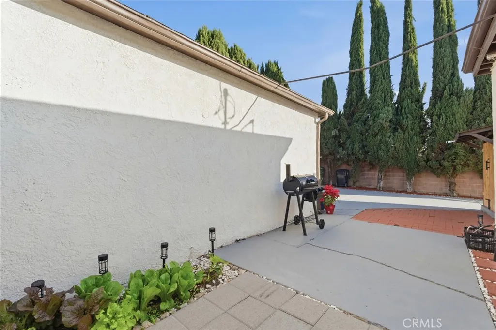 Additional image 31 of 2106 Mcpherson Avenue, Los Angeles, CA 90032