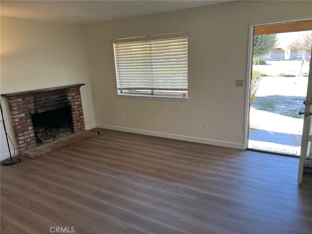 Additional image 34 of 10643 Redwood Ave, Hesperia, CA 92345