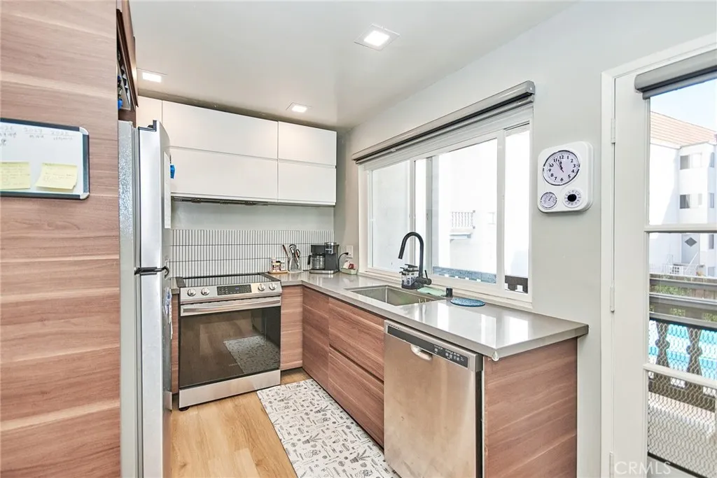 Additional image 56 of 6124 Buckingham Pkwy, Culver City, CA 90230