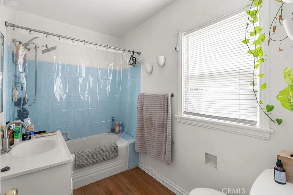 Additional image 58 of 2200 W Burbank Boulevard, Burbank, CA 91506