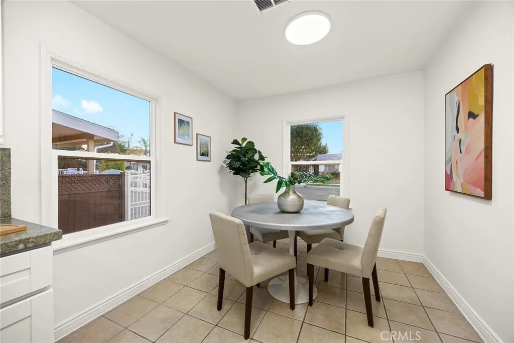 Additional image 18 of 5052 Newcastle, Encino, CA 91316