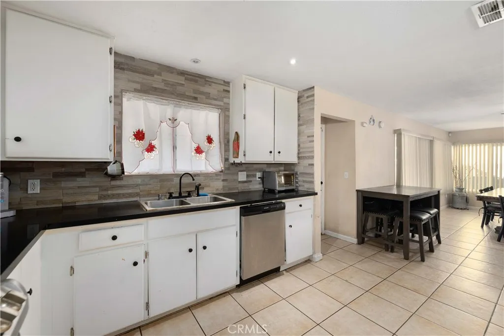 Additional image 42 of 44627 11th St E, Lancaster, CA 93535