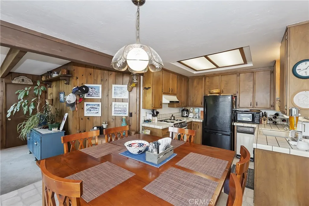 Additional image 45 of 1096 Nadelhorn Drive, Lake Arrowhead, CA 92352