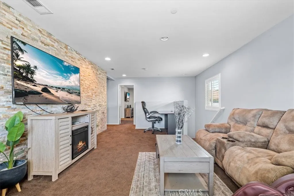 Additional image 15 of 6978 Alderwood Drive, Fontana, CA 92336