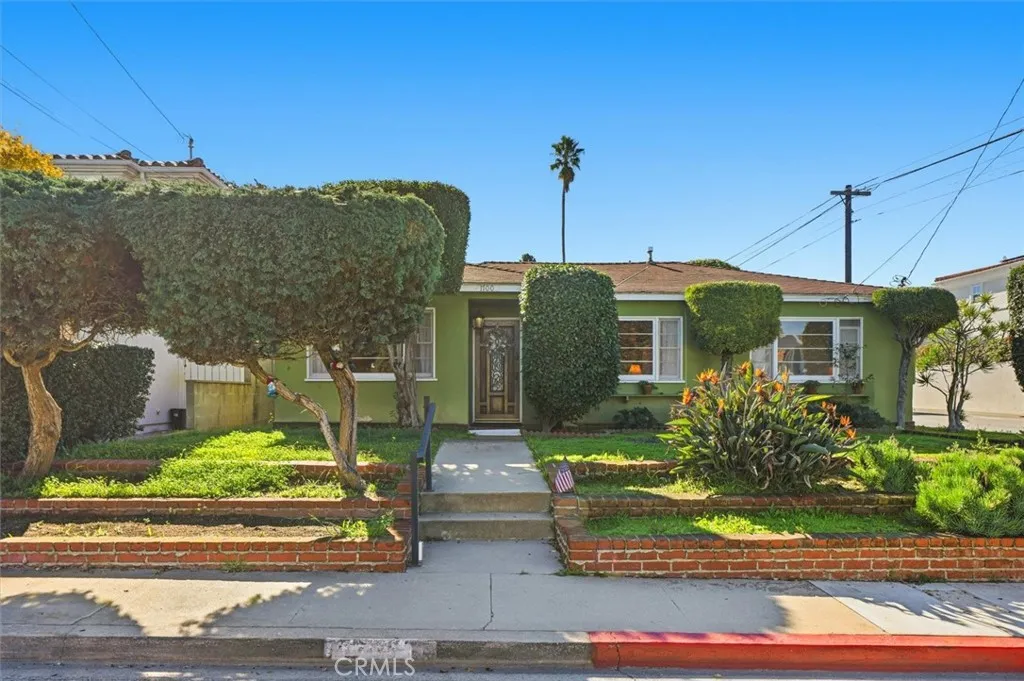 Additional image 2 of 1700 Voorhees Avenue, Manhattan Beach, CA 90266