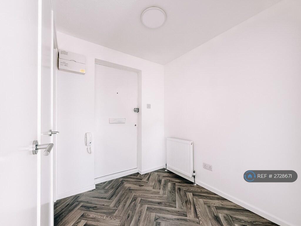 Additional image 7 of Welham Court, North Mymms, Hatfield, AL9