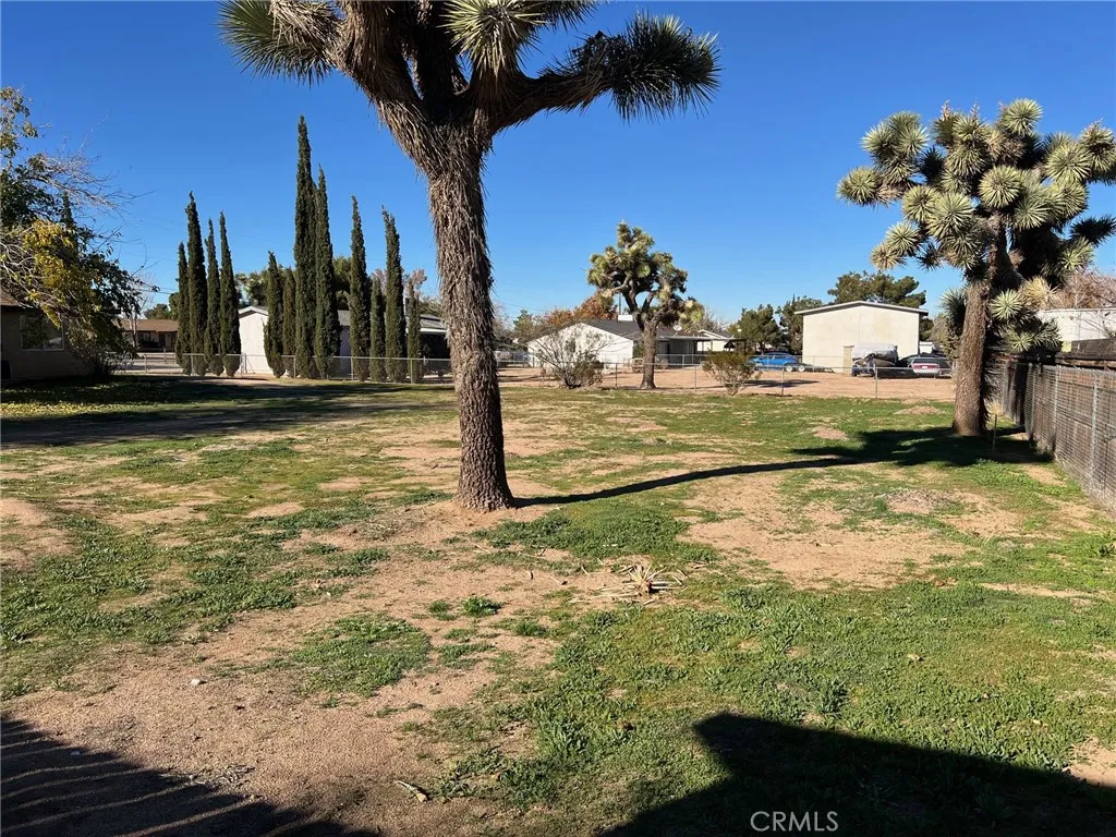 Additional image 8 of 10643 Redwood Ave, Hesperia, CA 92345