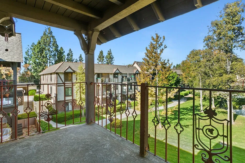 Additional image 33 of 3683 S Bear St Unit J, Santa Ana, CA 92704