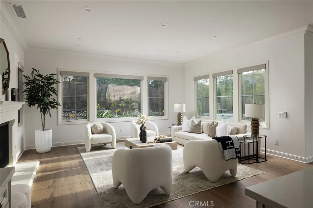 Additional image 21 of 114 Great Oak, Irvine, CA 92602