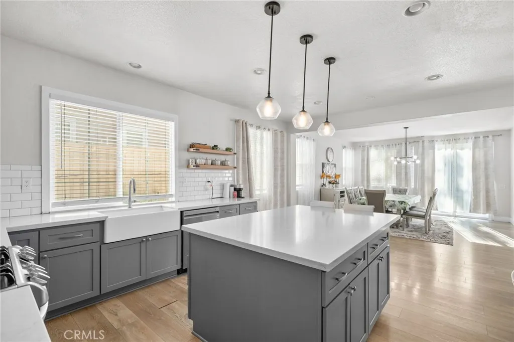 Additional image 11 of 12 Plaza Avila, Lake Elsinore, CA 92532