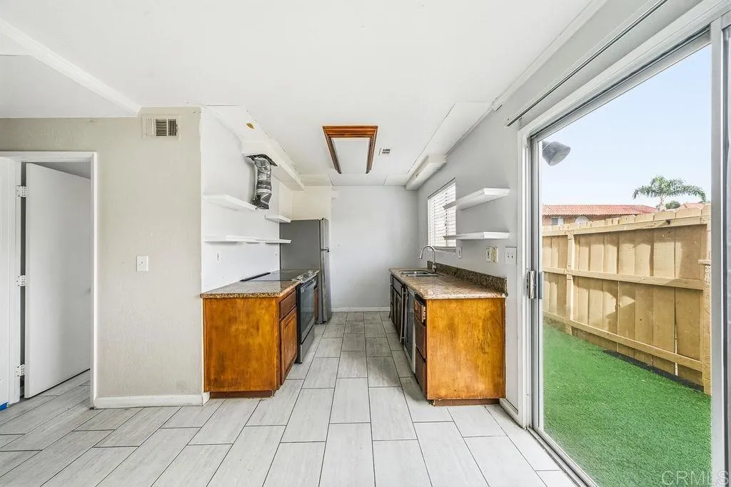 Additional image 18 of 520 S Anza Street Unit 42, El Cajon, CA 92020