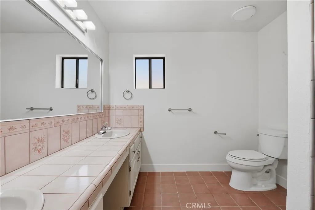 Additional image 54 of 658 Glenmore Blvd, Glendale, CA 91206