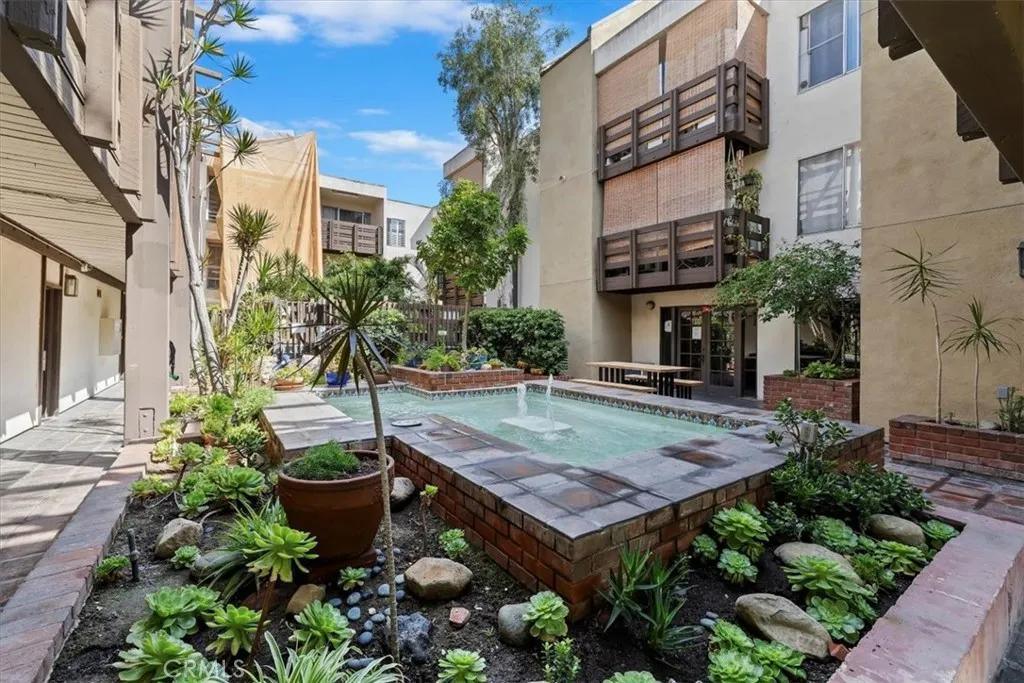 Additional image 9 of 320 S Ardmore Ave Unit 233, Los Angeles, CA 90020