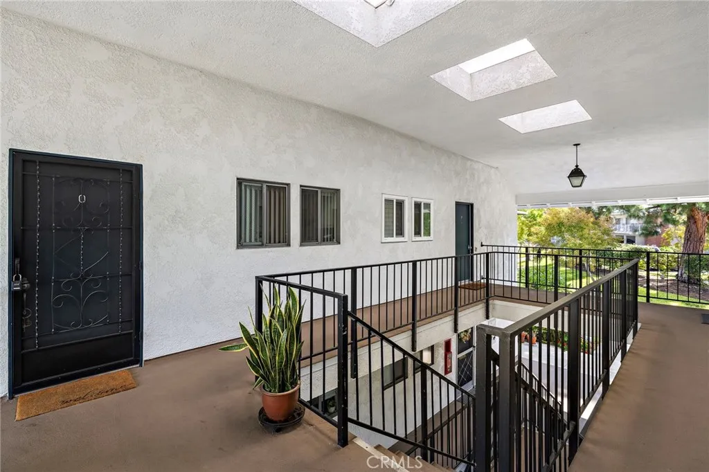 Additional image 41 of 2279 Via Mariposa W Unit P, Laguna Woods, CA 92637