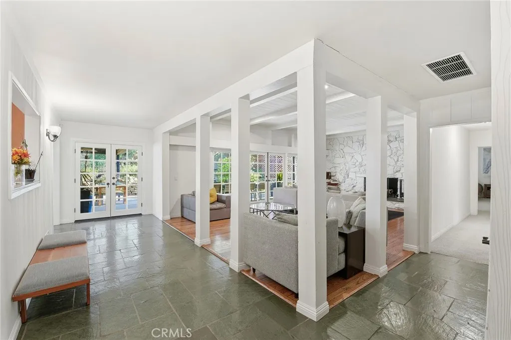 Additional image 37 of 15936 Valley Wood Road, Sherman Oaks, CA 91403