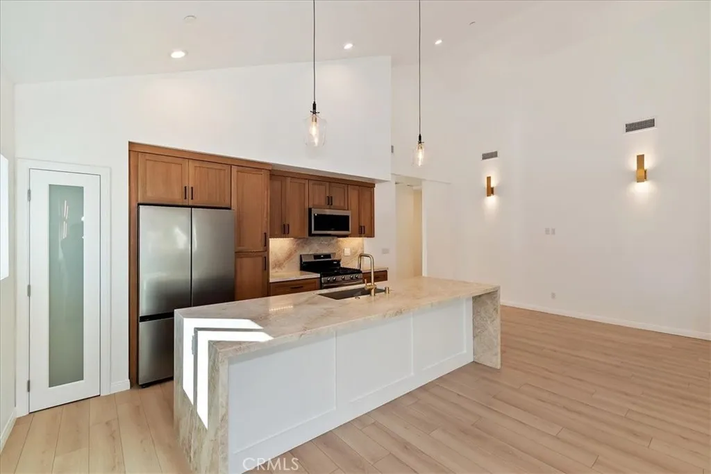 Additional image 14 of 304 San Anselmo, Big Bear City, CA 92314