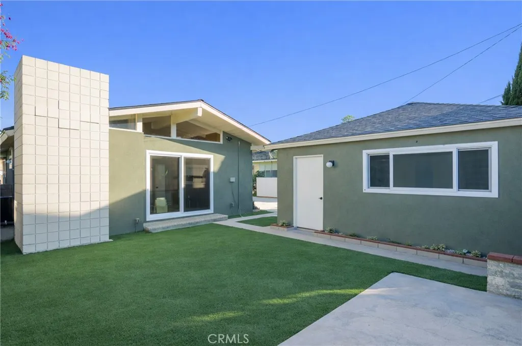 Additional image 37 of 11623 S Dehn Ave, Inglewood, CA 90303