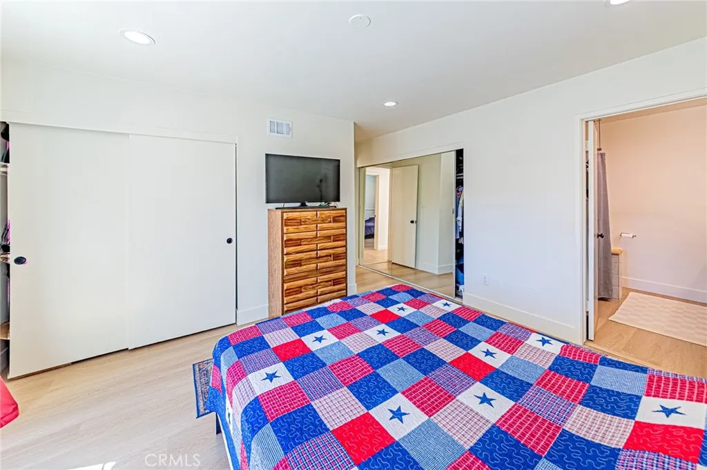 Additional image 50 of 26 Seton, Irvine, CA 92612