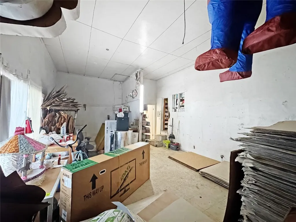 Additional image 50 of 348 W Vernon Avenue, Los Angeles, CA 90037