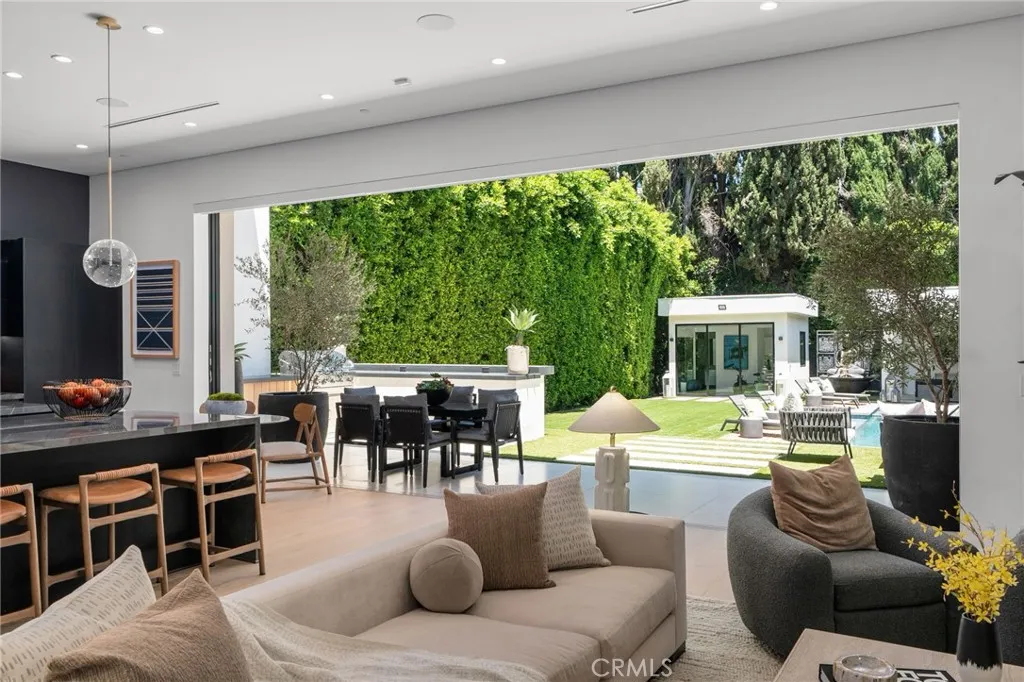 Additional image 16 of 15231 Greenleaf Street, Sherman Oaks, CA 91403