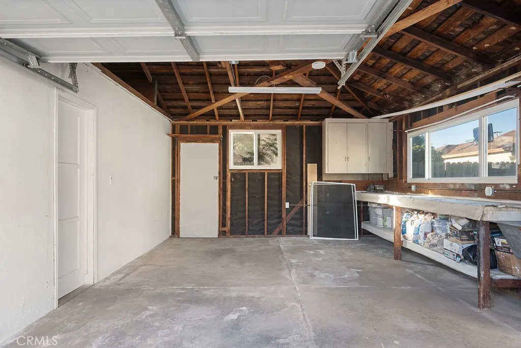 Additional image 35 of 11623 S Dehn Ave, Inglewood, CA 90303