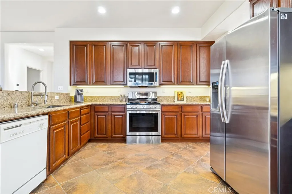 Additional image 55 of 22939 Raintree Lane, Saugus, CA 91390