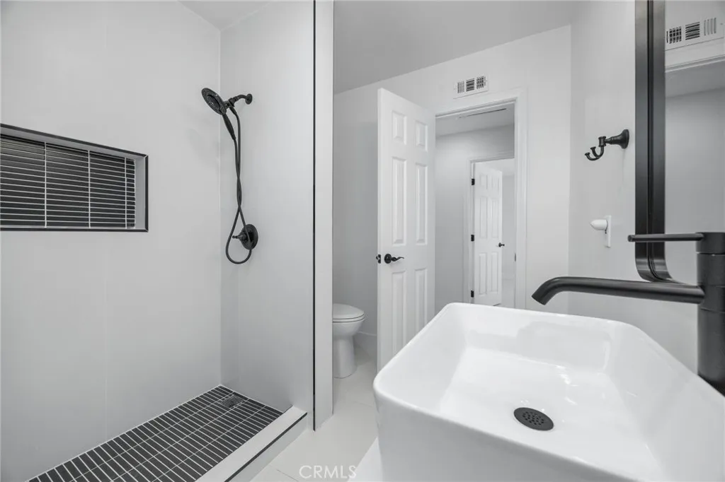 Additional image 22 of 230 S Camellia St, Anaheim, CA 92804