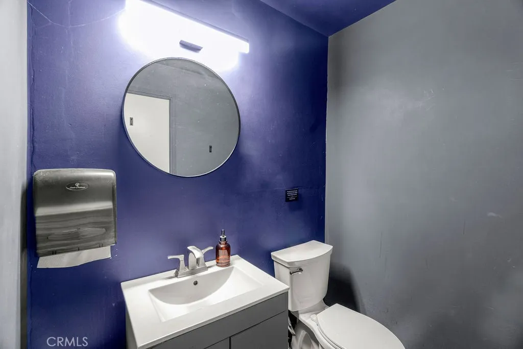 Additional image 9 of 2200 W Burbank Boulevard, Burbank, CA 91506