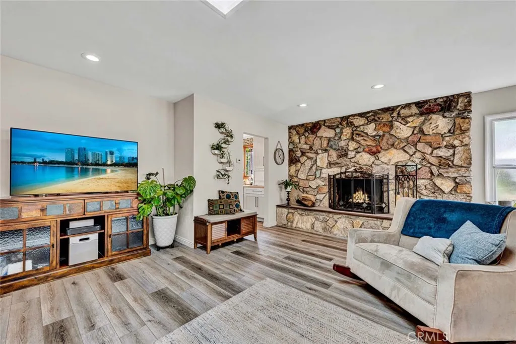 Additional image 9 of 8021 Sterling Dr, Huntington Beach, CA 92646