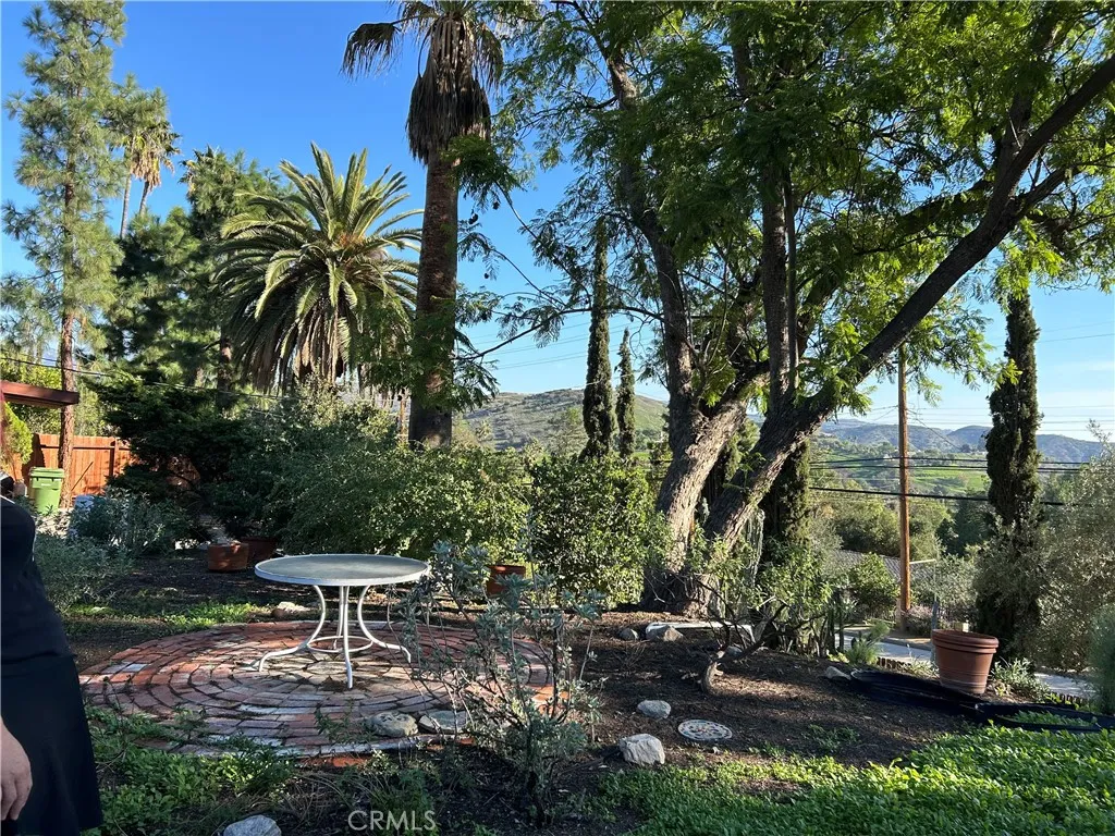 Additional image 11 of 10553 McBroom, Sunland, CA 91040